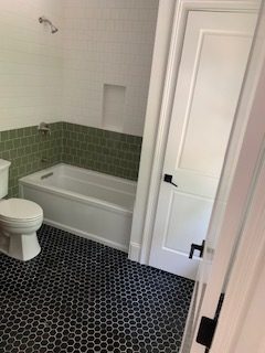 Bathroom with bathtub